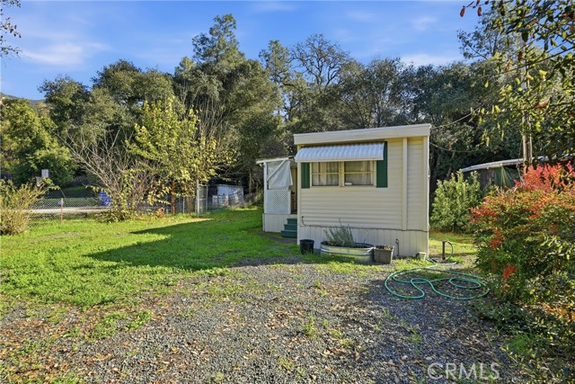 Detail Gallery Image 13 of 14 For 3040 Lakeview, Nice,  CA 95464 - 2 Beds | 1 Baths