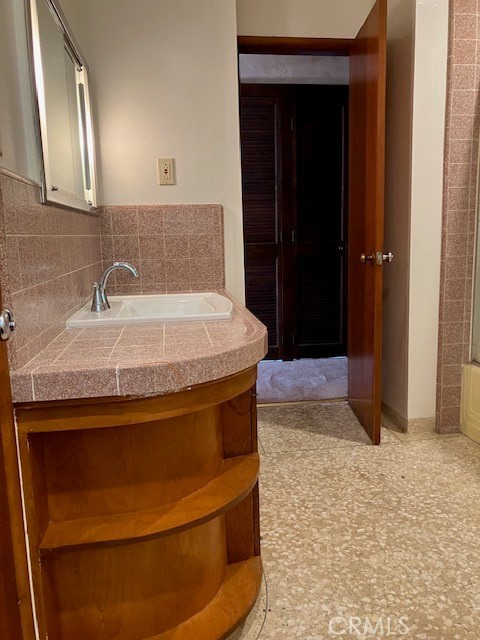 Detail Gallery Image 24 of 54 For 9656 Green Verdugo Dr, Shadow Hills,  CA 91040 - 3 Beds | 3 Baths