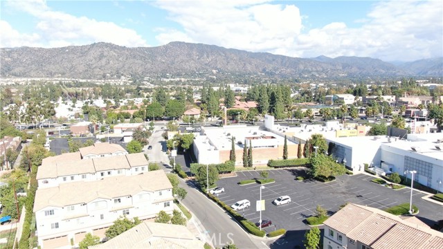 Detail Gallery Image 31 of 31 For 337 N Fenimore, Azusa,  CA 91702 - 4 Beds | 4 Baths