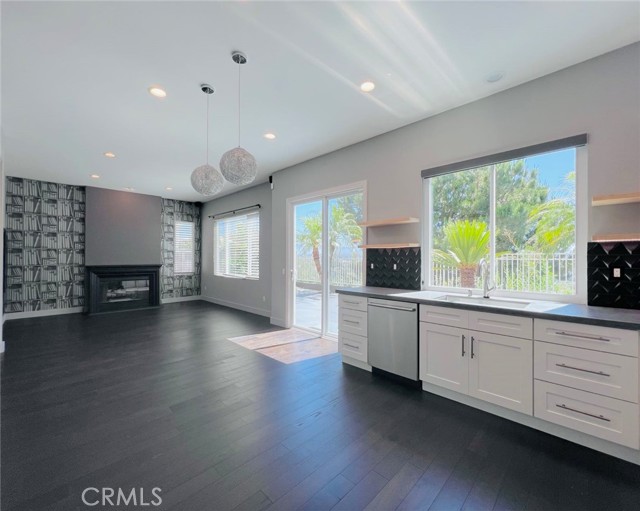 5 Gandolfo, Aliso Viejo CA: https://media.crmls.org/medias/f869da99-1d4e-4e21-908f-284486d9a192.jpg