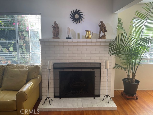 617 North Pass Avenue photo 8