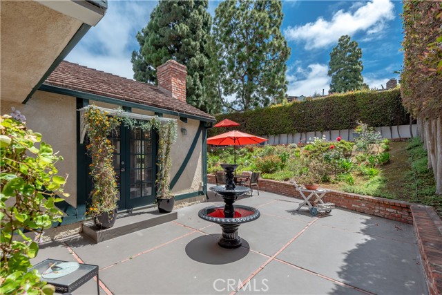 1704 Palos Verdes Drive West, Palos Verdes Estates, California 90274, 4 Bedrooms Bedrooms, ,1 BathroomBathrooms,Residential,For Sale,Palos Verdes Drive West,SB26098754