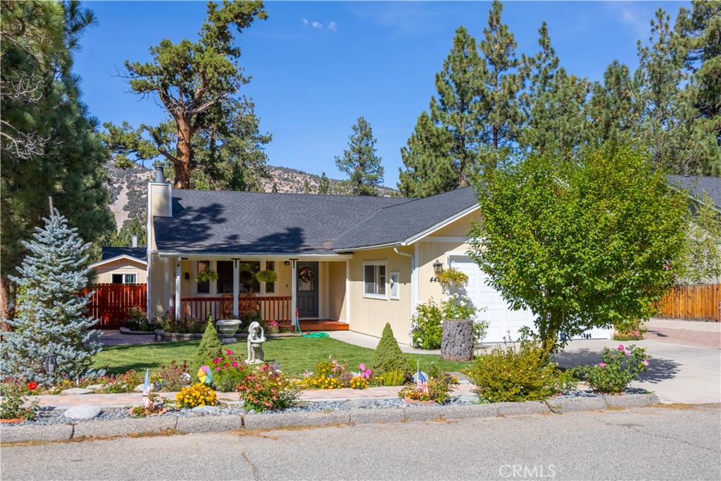 449 E Barker Boulevard, Big Bear City, CA 92314