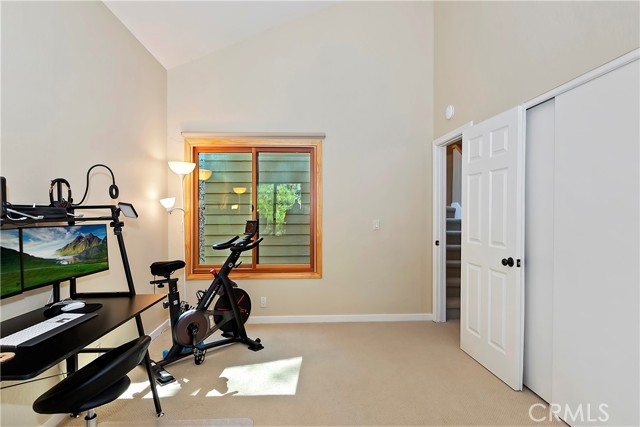 Detail Gallery Image 22 of 59 For 27657 Peninsula Dr #126,  Lake Arrowhead,  CA 92352 - 5 Beds | 3 Baths