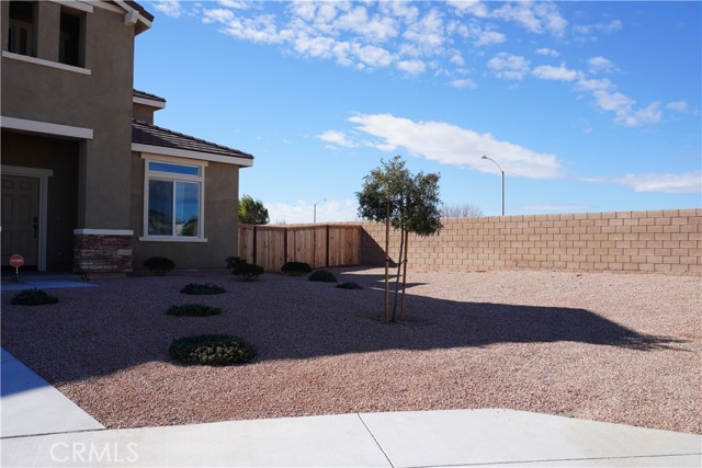 3452 Sonya, Rosamond CA: https://media.crmls.org/medias/f86cd047-b383-4c22-adc7-8d4c22f6bbfd.jpg