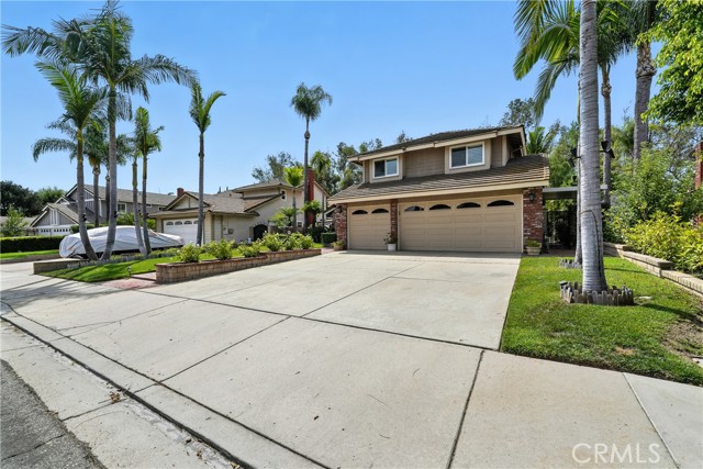 3581 Hillsdale Ranch Road, Chino Hills CA: https://media.crmls.org/medias/f86d23b4-7ac0-4c1b-b816-8921468f9cc3.jpg