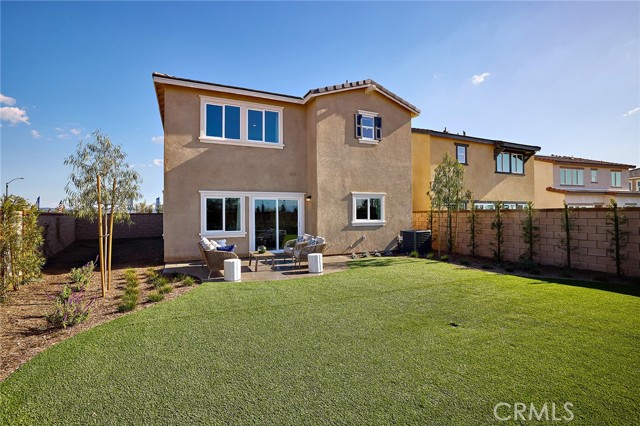 Detail Gallery Image 18 of 22 For 8157 Perada St, Jurupa Valley,  CA 92509 - 5 Beds | 3 Baths