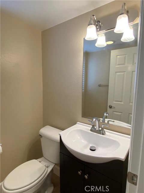 Detail Gallery Image 10 of 19 For 54 Bloomfield, Rancho Santa Margarita,  CA 92688 - 3 Beds | 2/1 Baths