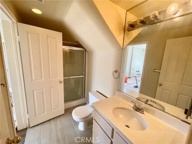 Detail Gallery Image 9 of 19 For 16376 Skyridge Dr, Riverside,  CA 92503 - 4 Beds | 3 Baths