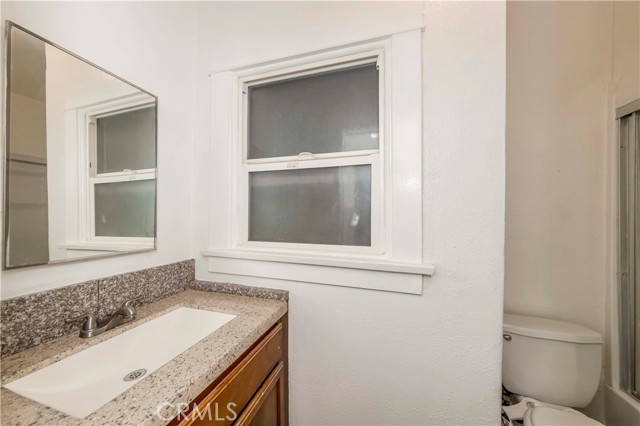 Detail Gallery Image 9 of 21 For 635 Elm Ave #8,  Long Beach,  CA 90802 - 0 Beds | 1 Baths