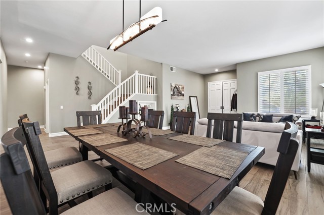 Image 8 of 53 For 22701 Foxridge