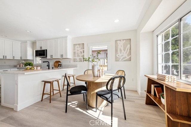 Detail Gallery Image 9 of 39 For 3162 L St, San Diego,  CA 92102 - 2 Beds | 1 Baths