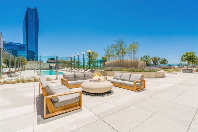 Image 2 for 900 W Olympic Blvd #45D, Los Angeles, CA 90015