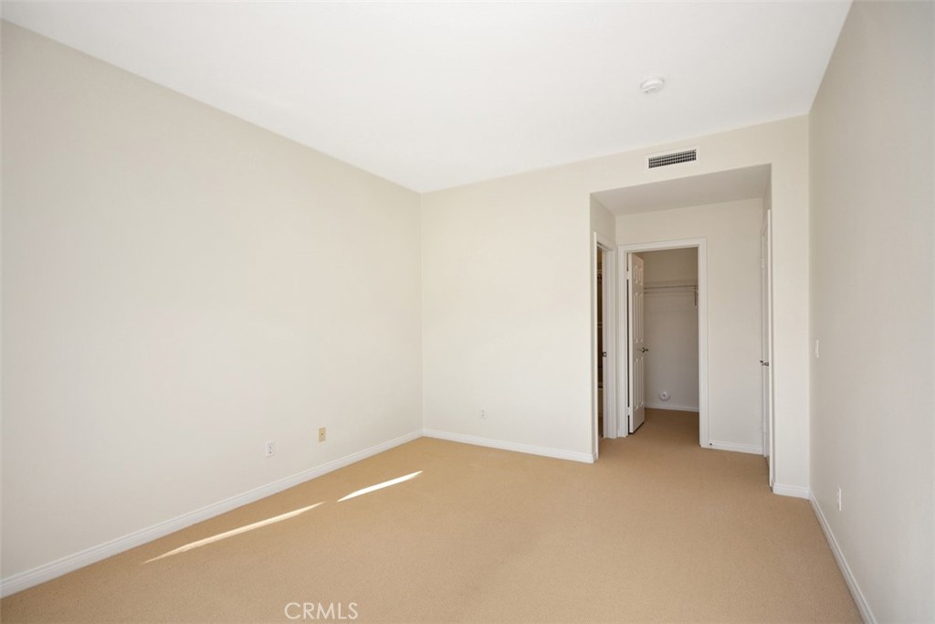 MLS #OC25246752 image #29