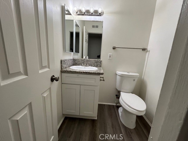 51049 Eisenhower, La Quinta CA: https://media.crmls.org/medias/f8710e33-b7c3-4ba4-9516-b0d9e5d72555.jpg