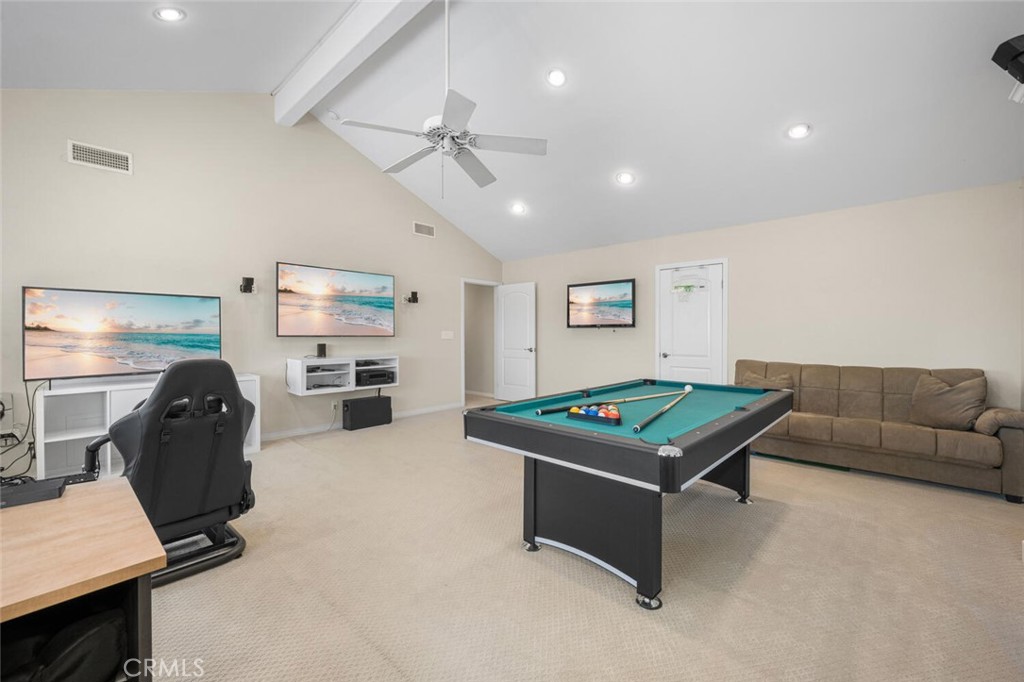 F87131c0 8d9b 47de 9355 02f701ef594e