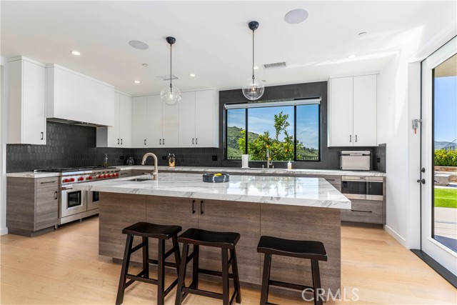 Detail Gallery Image 5 of 42 For 717 Latigo Canyon Rd, Malibu,  CA 90265 - 3 Beds | 3 Baths