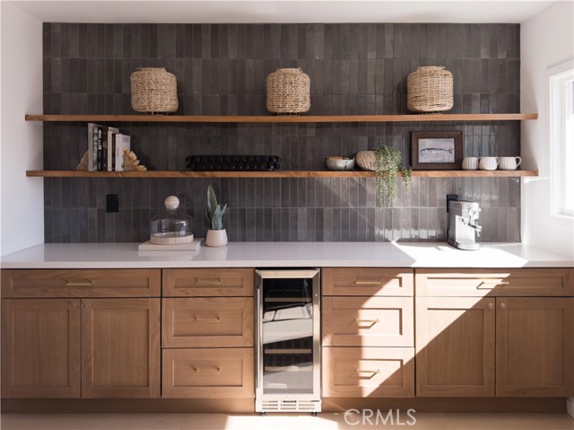 Detail Gallery Image 2 of 16 For 3816 Snowden, Long Beach,  CA 90808 - 3 Beds | 2 Baths