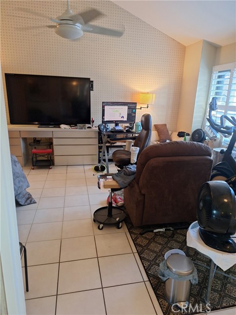 Detail Gallery Image 10 of 11 For 935 Main St #303,  El Segundo,  CA 90245 - 2 Beds | 2 Baths