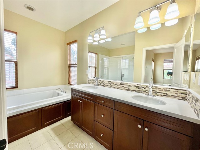 65 Sacred Path, Irvine CA: https://media.crmls.org/medias/f87237c5-da8a-4c0d-9e5b-4bb6ef2ec922.jpg