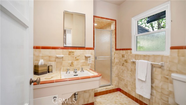 Image 23 of 50 For 2105 Heliotrope Drive