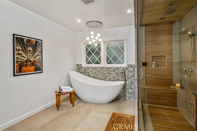 Image 21 of 53 For 1430 La Perla Avenue