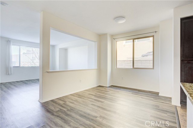 Detail Gallery Image 18 of 42 For 469 Niagara Ct, Corona,  CA 92878 - 4 Beds | 2/1 Baths