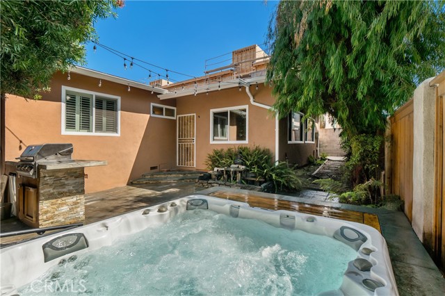 2100 Carnegie Lane, Redondo Beach, California 90278, 3 Bedrooms Bedrooms, ,2 BathroomsBathrooms,Residential,Sold,Carnegie,SB21203957