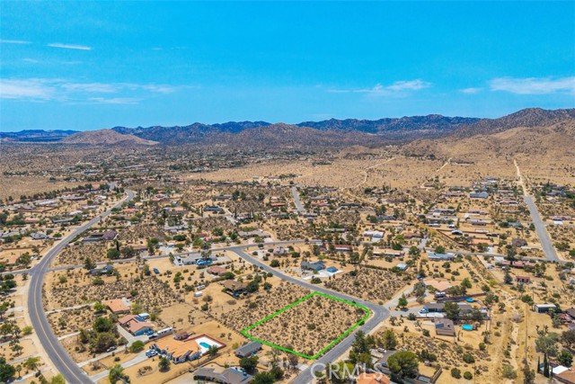 Detail Gallery Image 9 of 17 For 1234 Ivanhoe Dr, Yucca Valley,  CA 92284 - – Beds | – Baths