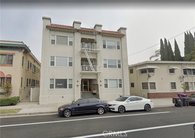 1043 E Broadway, Long Beach, CA 90802