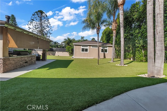 959 Rodeo, Fullerton CA: https://media.crmls.org/medias/f8757b50-e270-4dfe-ae96-cc747caa2895.jpg