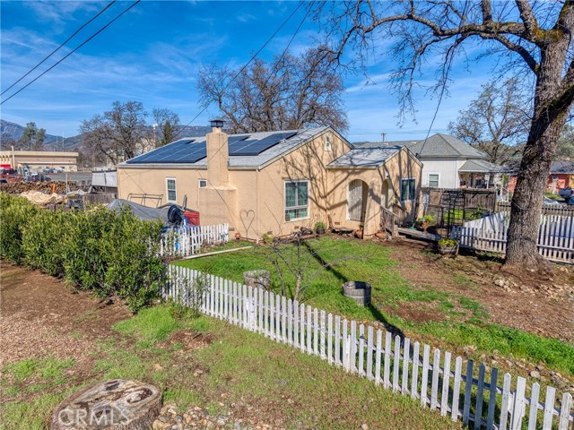 Detail Gallery Image 2 of 27 For 21129 Santa Clara, Middletown,  CA 95461 - 3 Beds | 1/1 Baths