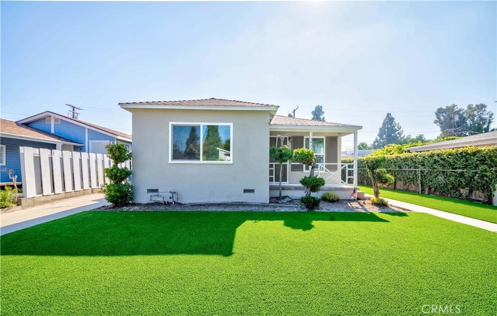 3433 Sherbourne Drive