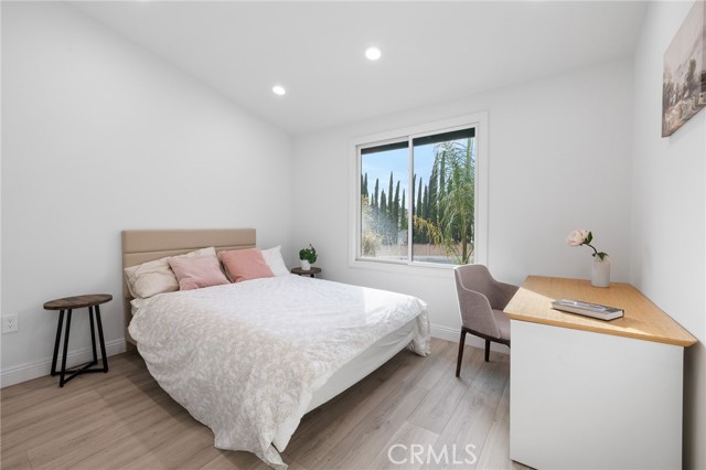 Detail Gallery Image 34 of 61 For 11410 Reseda Bld, Porter Ranch,  CA 91326 - 4 Beds | 3/1 Baths