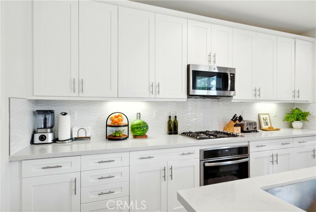 Detail Gallery Image 14 of 44 For 8785 Celebration St, Chino,  CA 91708 - 3 Beds | 2/1 Baths