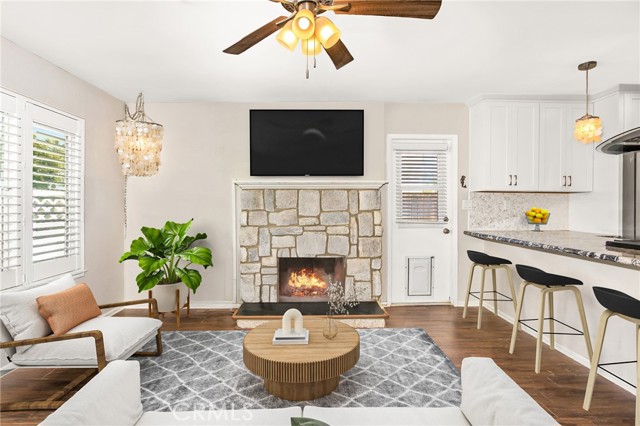 110 Judson Street, Redlands CA: https://media.crmls.org/medias/f877de86-894f-42bb-bb31-00f23015b2b0.jpg