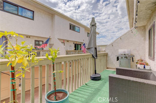 2617 Ruhland Avenue, Redondo Beach, California 90278, 2 Bedrooms Bedrooms, ,1 BathroomBathrooms,Residential,Sold,Ruhland,SB23059783