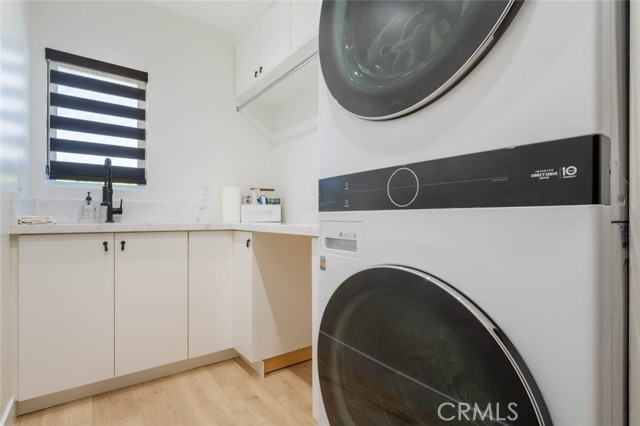 Detail Gallery Image 43 of 75 For 17043 Gunther St, Granada Hills,  CA 91344 - 4 Beds | 4 Baths