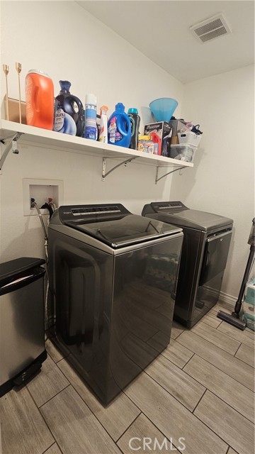 Image 26 of 61 For 7556 Frazer  