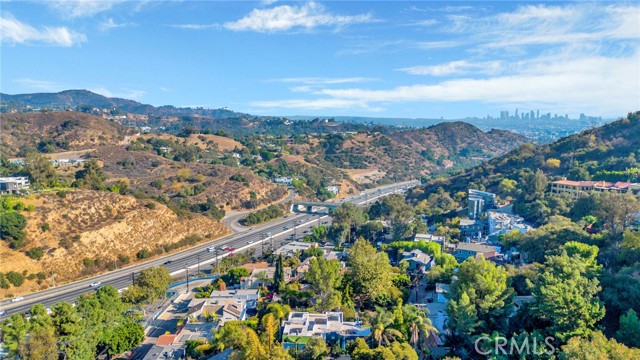 Detail Gallery Image 52 of 59 For 6907 Treasure Trl, Los Angeles,  CA 90068 - 4 Beds | 5 Baths