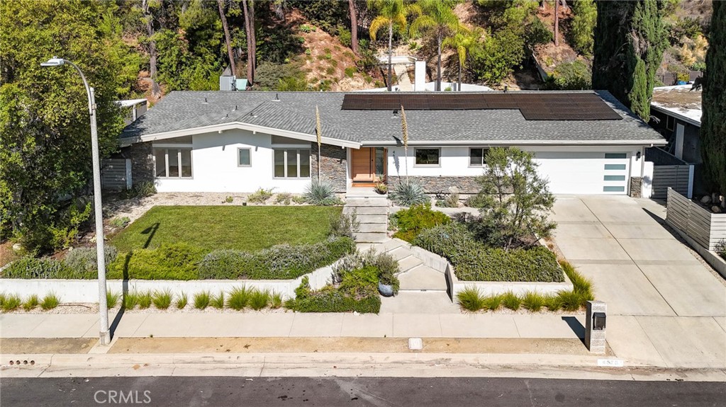 4676 Arriba Drive