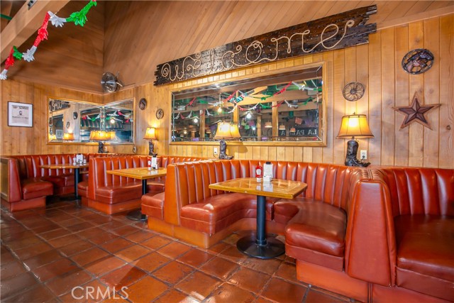 2162 E Palmdale Boulevard, Palmdale CA: https://media.crmls.org/medias/f87acc36-3161-4321-9ae6-46c7fb064526.jpg
