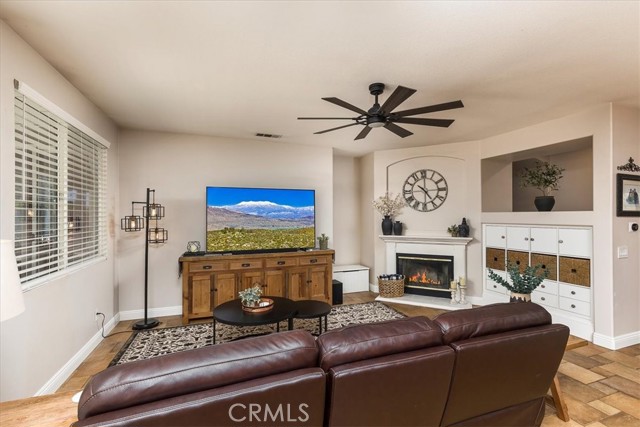 32598 Breton Drive, Winchester CA: https://media.crmls.org/medias/f87b5e05-1256-4755-8fc1-026672dc4b21.jpg
