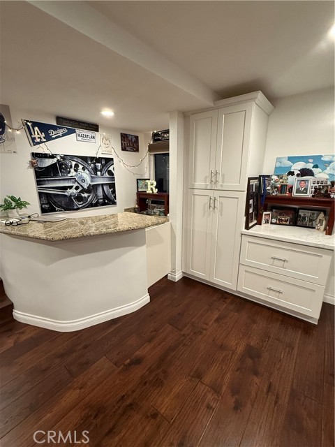 1571 E Palm, Covina CA: https://media.crmls.org/medias/f87b65e3-5ed1-430c-931e-27d6f26a80a5.jpg