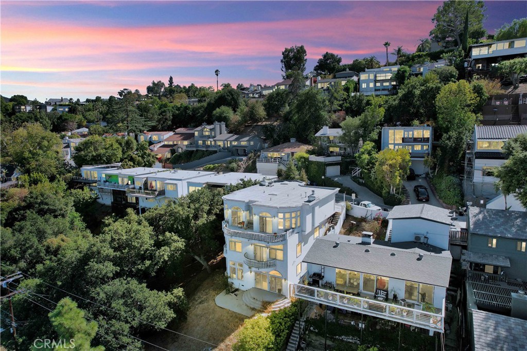11685 Picturesque Drive, Studio City, CA 91604