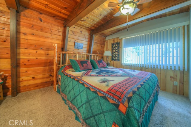 42608 Cedar Avenue, Big Bear Lake CA: https://media.crmls.org/medias/f87cb788-d2f1-4925-a151-aab9d45eb45f.jpg