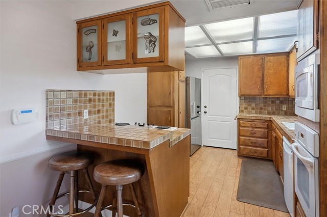 Detail Gallery Image 14 of 45 For 25085 Highspring, Newhall,  CA 91321 - 4 Beds | 2 Baths