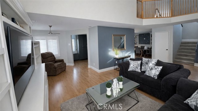 Detail Gallery Image 3 of 11 For 19972 Windwood, Riverside,  CA 92508 - 4 Beds | 2/1 Baths