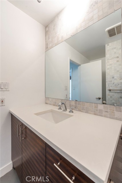 Detail Gallery Image 21 of 42 For 1440 Veteran Ave #403,  Los Angeles,  CA 90024 - 1 Beds | 1 Baths