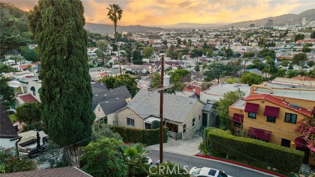 Detail Gallery Image 31 of 33 For 1119 Princeton Dr, Glendale,  CA 91205 - 2 Beds | 1 Baths